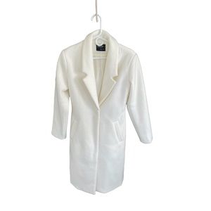 NW Lulus White Overcoat